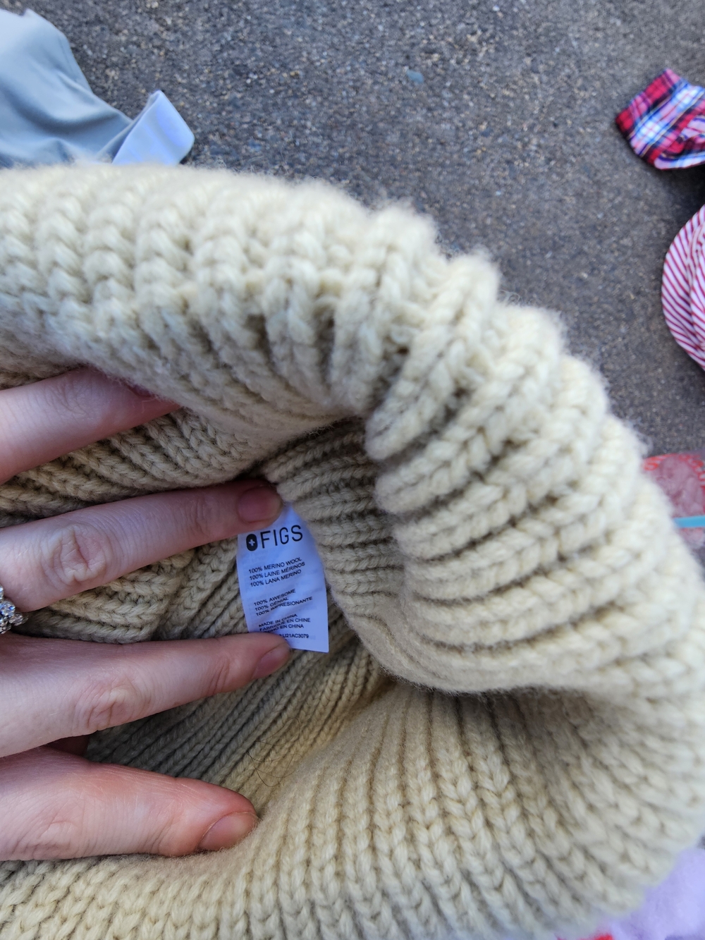 Figs Ribbed Fold-Over Beanie - Picture 4 of 4